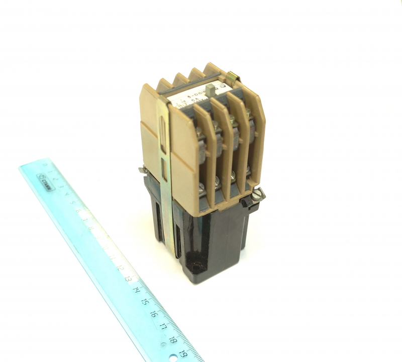 Контакторы SD – 6A (подсоединение – 8 контактов)